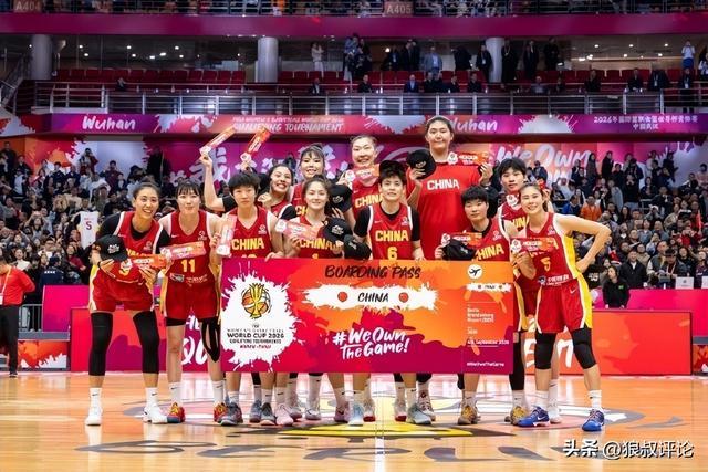 九游娱乐官方入口-女篮险胜捷克引热议！苏群：张子宇与现代篮球脱轨 很难再有李梦了